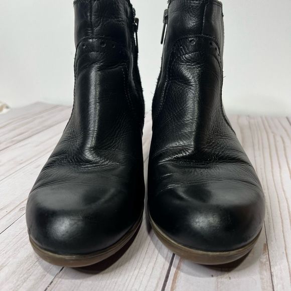 Pikolinos Rotterdam Black Leather Ankle Boots - Picture 3 of 10